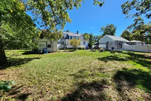 17 Davis St, Taunton, MA 02780 - Photo 4