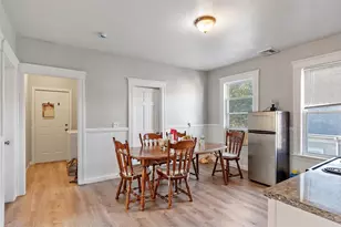 36 38 38 5 Houghton St, Worcester, MA 01604 - Photo 38