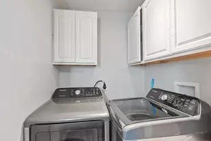 36 38 38 5 Houghton St, Worcester, MA 01604 - Photo 22