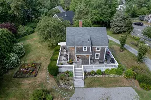 4 Blackhall Ct, Marion, MA 02738 - Photo 10