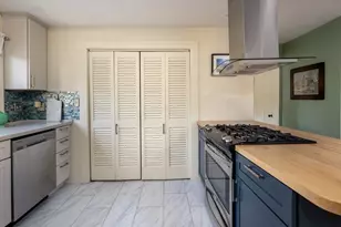 4 Blackhall Ct, Marion, MA 02738 - Photo 12