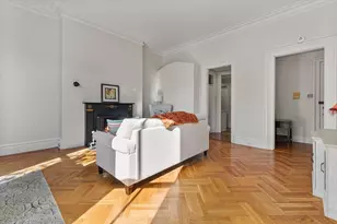 396 Beacon St, Boston, MA 02116 - Photo 6