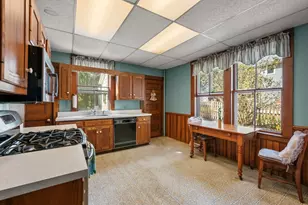 66 Jersey St, Marblehead, MA 01945 - Photo 18