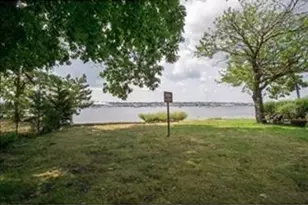 138 Main St, Fairhaven, MA 02719 - Photo 8