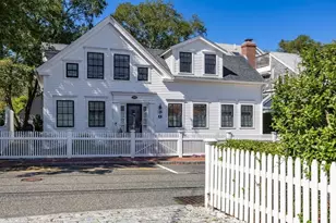 594 Commercial St, Provincetown, MA 02657 - Photo 38