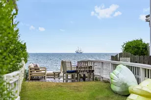 594 Commercial St, Provincetown, MA 02657 - Photo 6