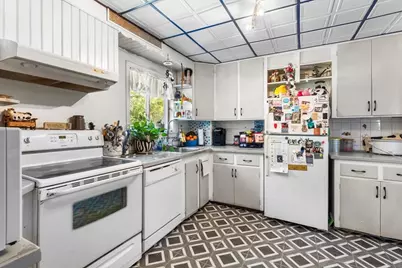 203 Pleasant St, Ashland, MA 01721 - Photo 14