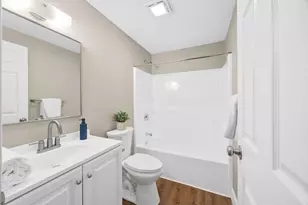 425 Main St, Chatham, MA 02633 - Photo 16