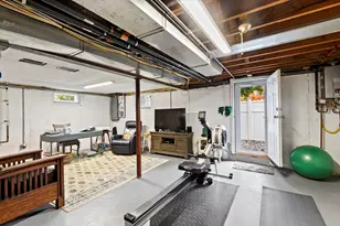 166 Phipps St, Quincy, MA 02169 - Photo 14