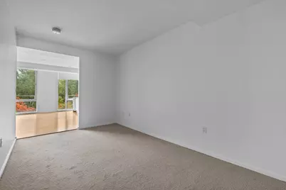 2 Earhart St #321, Cambridge, MA 02141 - Photo 8