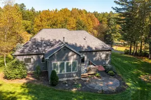 10 Golden Cir, Southampton, MA 01073 - Photo 30