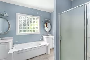 10 Golden Cir, Southampton, MA 01073 - Photo 16