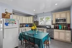 81 5th Ave, Lowell, MA 01854 - Photo 2