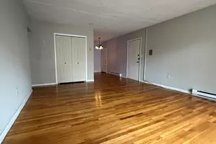 8 Kittredge St, Boston, MA 02131 - Photo 4