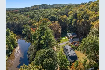 139 Water St, Northampton, MA 01053 - Photo 2