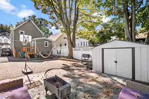 85 B St, Lowell, MA 01851 - Photo 38