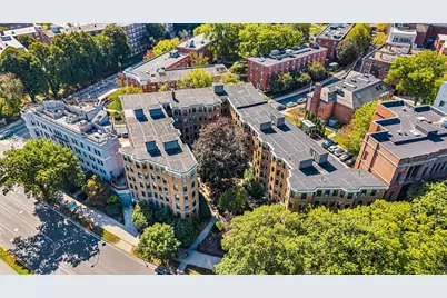 116 Riverway St #14, Boston, MA 02215 - Photo 14