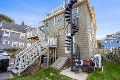 189 Burrill #2, Swampscott, MA 01907 - Photo 14