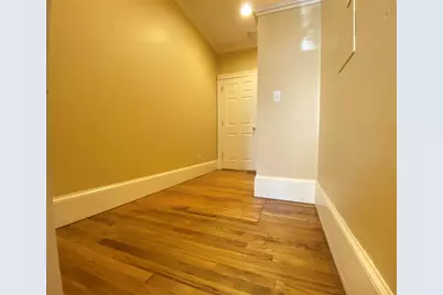 129 Chiswick Rd #6, Boston, MA 02135 - Photo 8