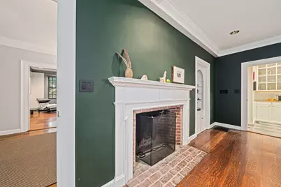 106 Farlow Road, Newton, MA 02458 - Photo 6