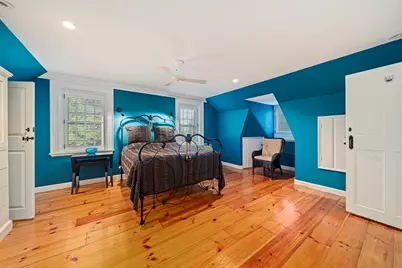 106 Farlow Road, Newton, MA 02458 - Photo 20