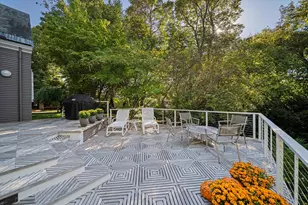 106 Farlow Rd, Newton, MA 02458 - Photo 30