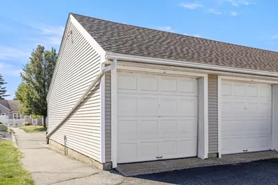 1183 James St #1183, Chicopee, MA 01022 - Photo 18