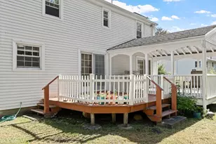 2 Spring Ln, Hopkinton, MA 01748 - Photo 4