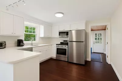 2 Spring Ln, Hopkinton, MA 01748 - Photo 12