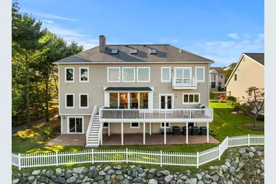 116 Raffaele Drive, Waltham, MA 02452 - Photo 2