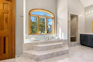 116 Raffaele Dr, Waltham, MA 02452 - Photo 28