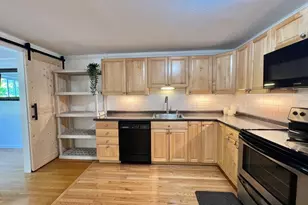 95 Maple St, Malden, MA 02148 - Photo 4