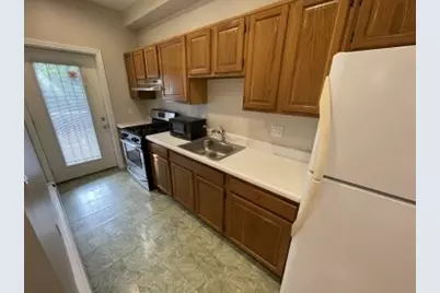 24 Pompeii St #1, Boston, MA 02119 - Photo 2