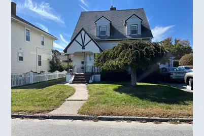 305 Harrington Way #1, Worcester, MA 01604 - Photo 1