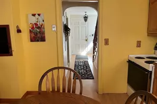 305 Harrington Way, Worcester, MA 01604 - Photo 4