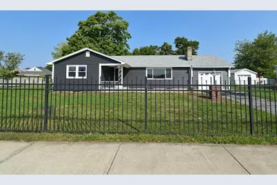 415 Winsor St, Ludlow, MA 01056 - Photo 1