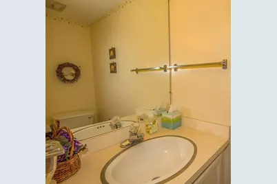 52 Smithfield Ct #52, Springfield, MA 01108 - Photo 16