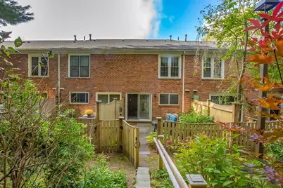 52 Smithfield Ct #52, Springfield, MA 01108 - Photo 24