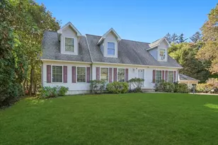 11 Maplewood Rd, Millbury, MA 01527 - Photo 1