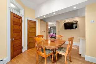1430 Beacon St, Newton, MA 02468 - Photo 14