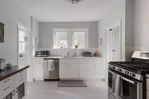 64 California St, Watertown, MA 02472 - Photo 2