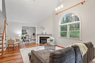 45 Winterberry Way, Bedford, MA 01730 - Photo 10