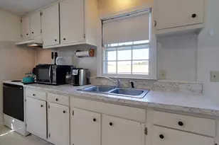 10 Tucker St, Pepperell, MA 01463 - Photo 14