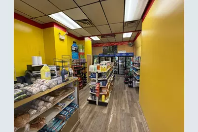 208 Snell St, Fall River, MA 02721 - Photo 12