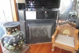 35 Oceanside Dr, Hull, MA 02045 - Photo 4