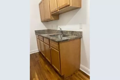 10 Yeamans St #12-1, Revere, MA 02151 - Photo 2