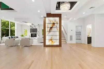 58 Chestnut St, Lynnfield, MA 01940 - Photo 4