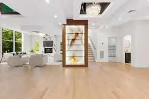 58 Chestnut St, Lynnfield, MA 01940 - Photo 4