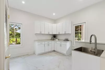 58 Chestnut St, Lynnfield, MA 01940 - Photo 16