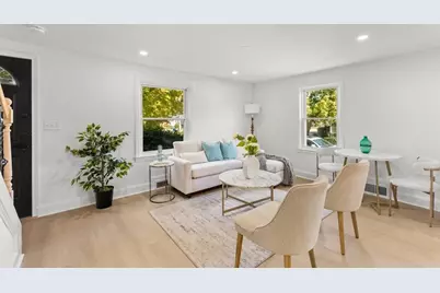 26 Lamb St, Attleboro, MA 02703 - Photo 8